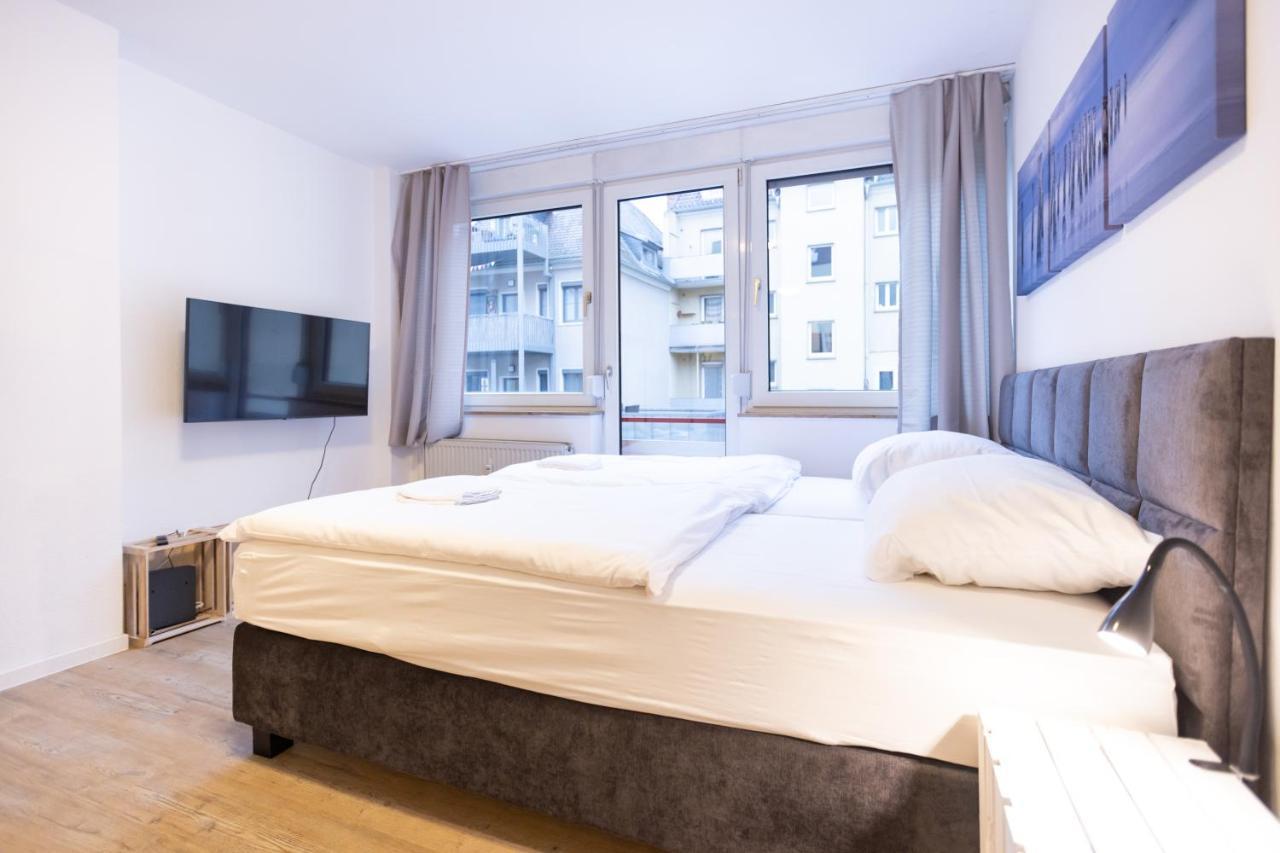 Modernes In Der Innenstadt Wurzburg